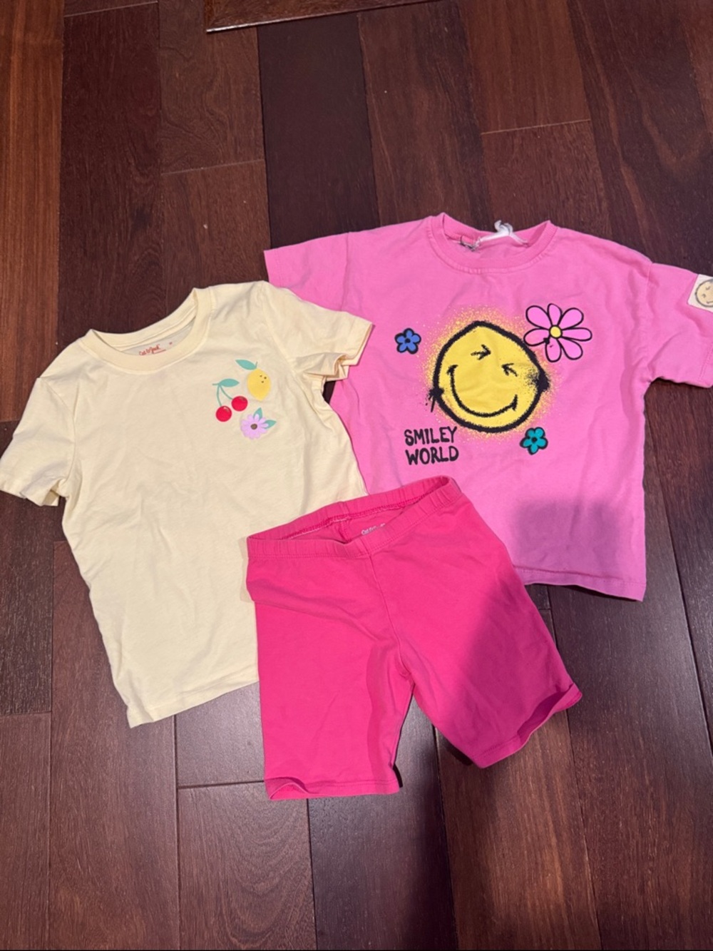 Cat & Jack spring and summer shirts and shorts bundle